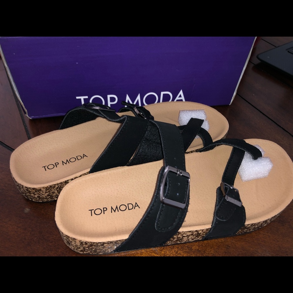Sandals - Picture 2 of 3